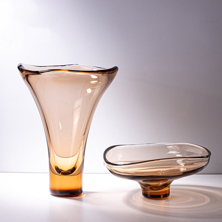Amber art glass vase – view 7