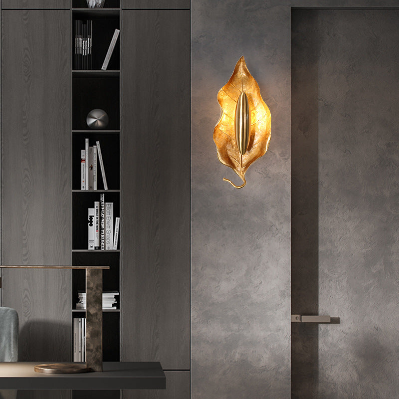 Golden leaf wall sconce – view 2